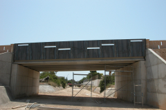 Barandilla acero corten con ventanas