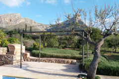 Pergola acero galvanizado en acabado negro forja